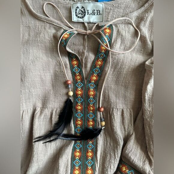 L&B Lucky Blessed Western Boho Tunic Top Sz M? Beige Colorful Embroidered - Picture 4 of 10